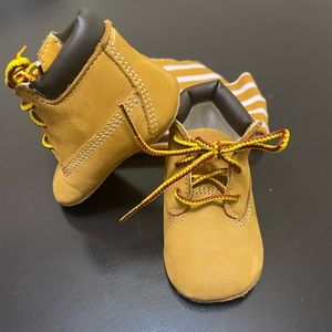 Baby timberland boots and hat